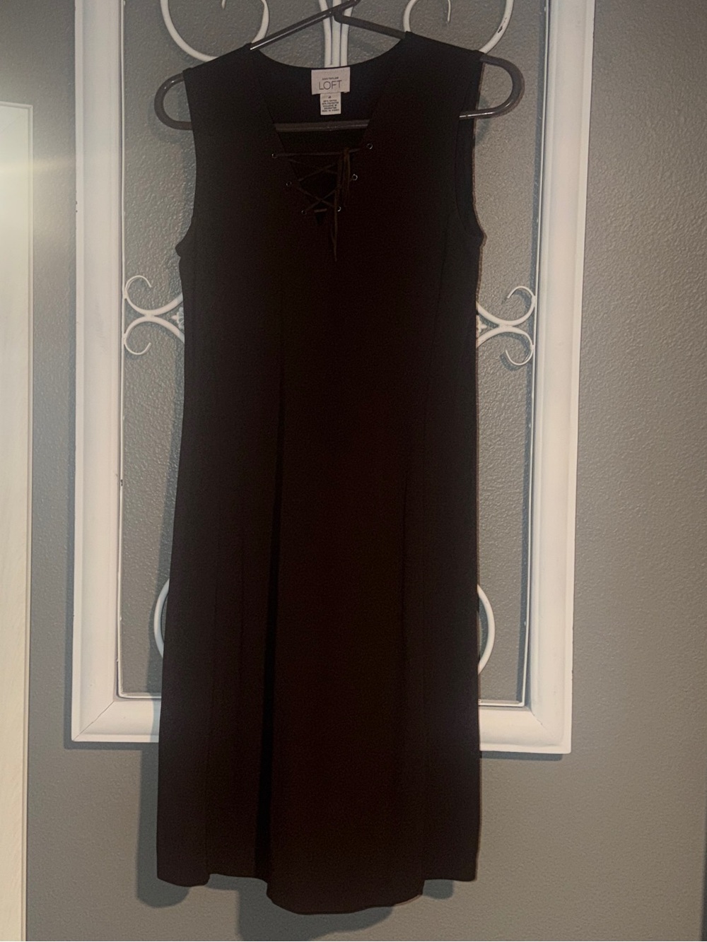 LOFT Brown Sleeveless Lace-Up Shift Dress